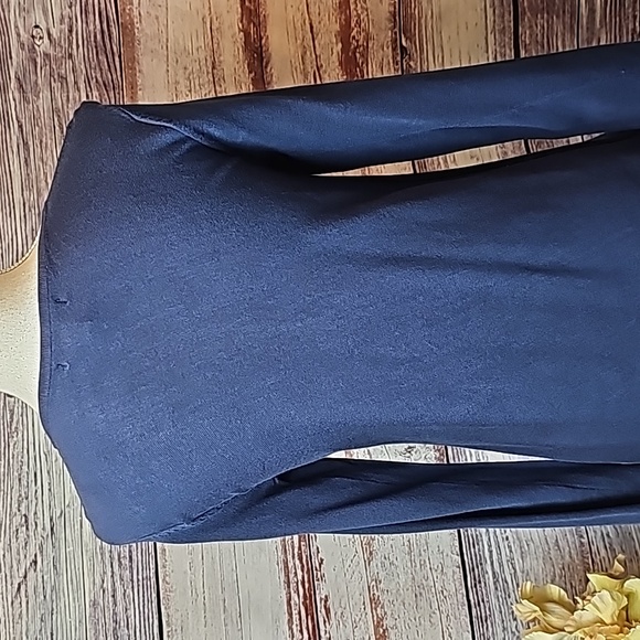 NEW ALFANI DARK BLUE LONG SLEEVE ASYMMETRICAL PULLOVER SWEATER - Picture 6 of 11